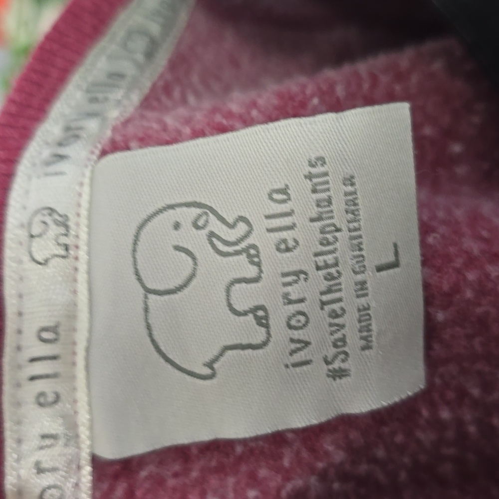 Ivory Ella "Save The Elephants" Graphic Pullover - Picture 9 of 10